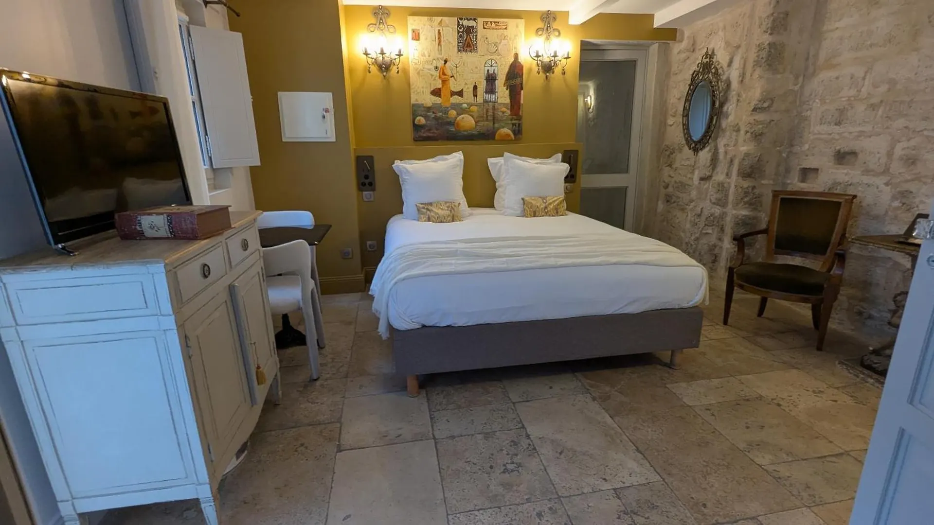 **** Bed & Breakfast La Maison Des Augustins 4 Stars Spa Et Fitness Avignon France