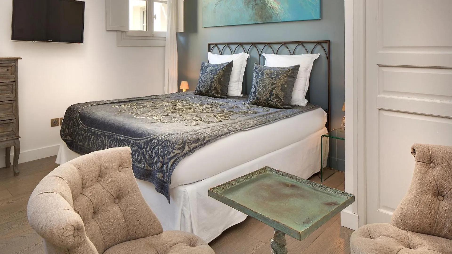 La Maison Des Augustins 4 Stars Spa Et Fitness Avignon Bed & Breakfast