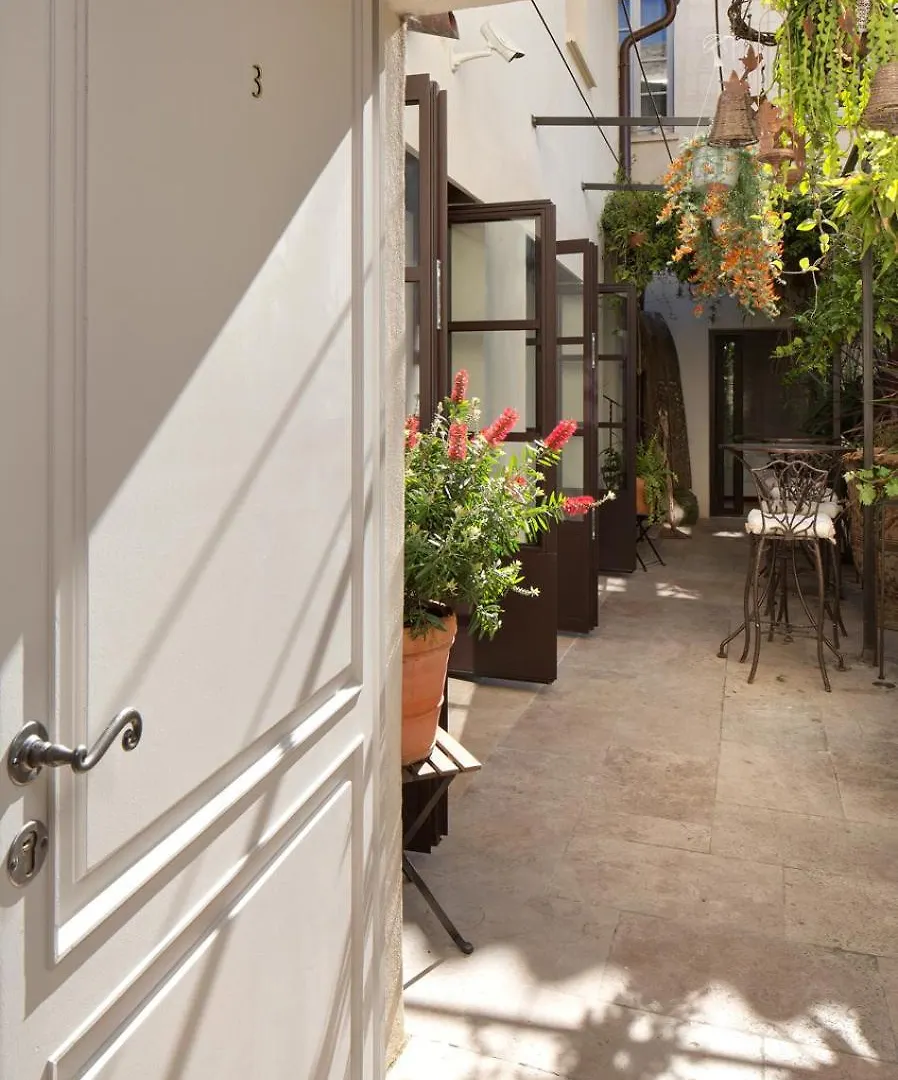La Maison Des Augustins 4 Stars Spa Et Fitness Avignon 4*,  France