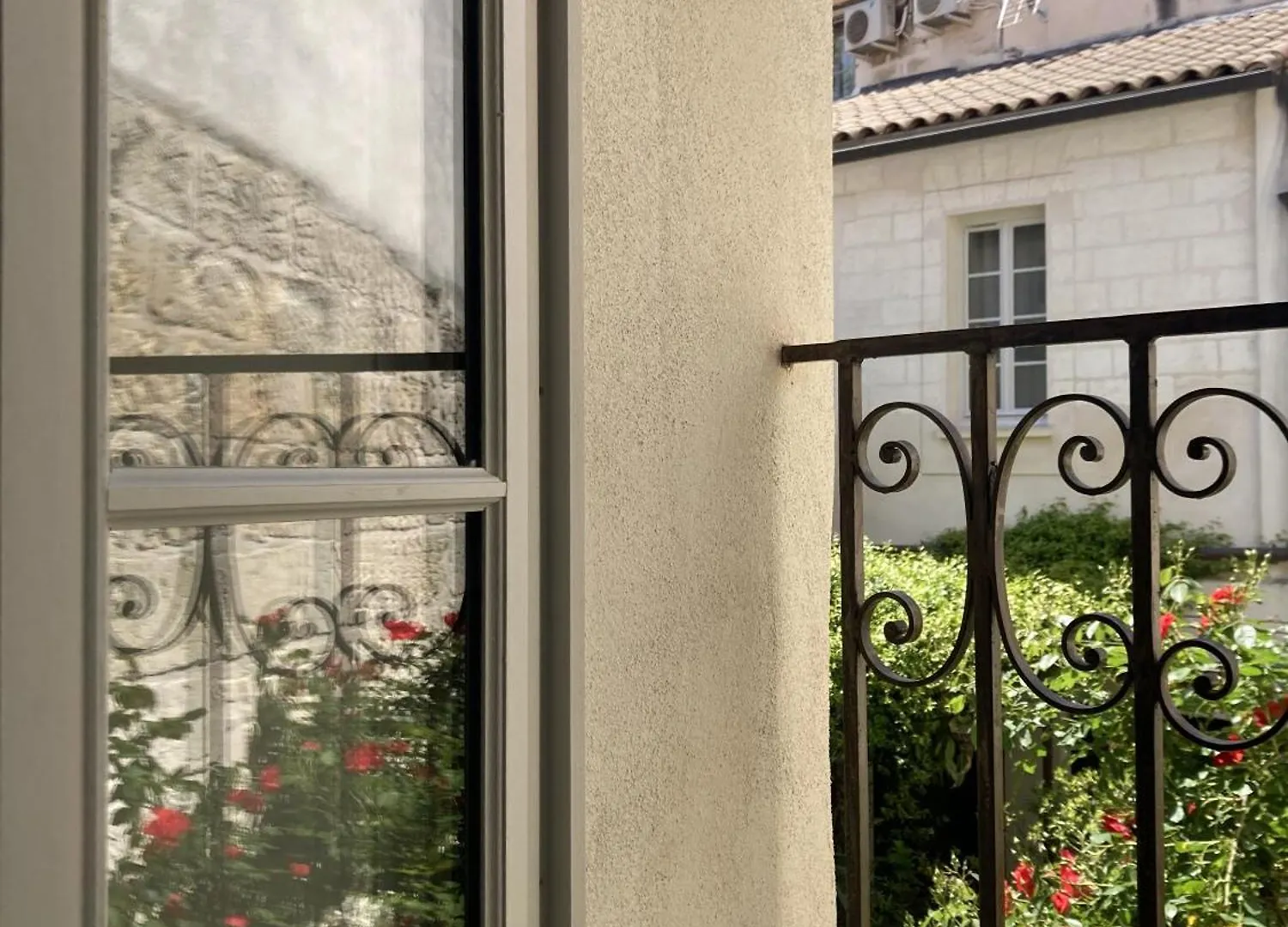 Bed & Breakfast La Maison Des Augustins 4 Stars Spa Et Fitness Avignon